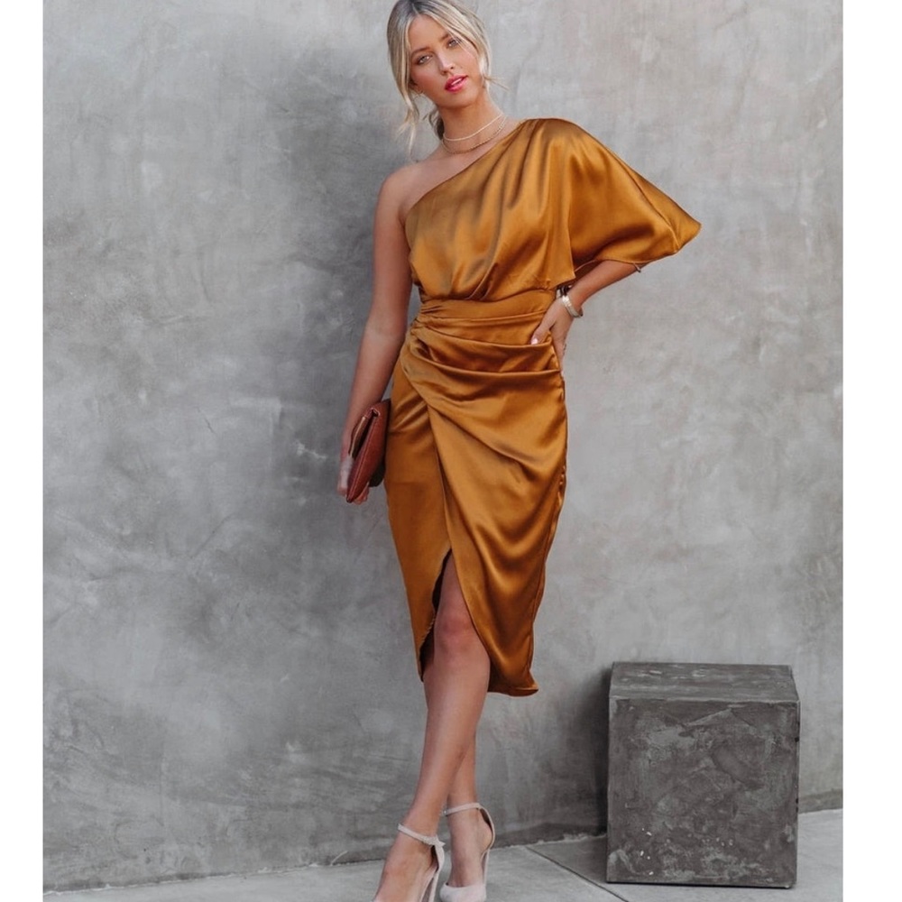 NWT One Shoulder Ruched Satin Dress